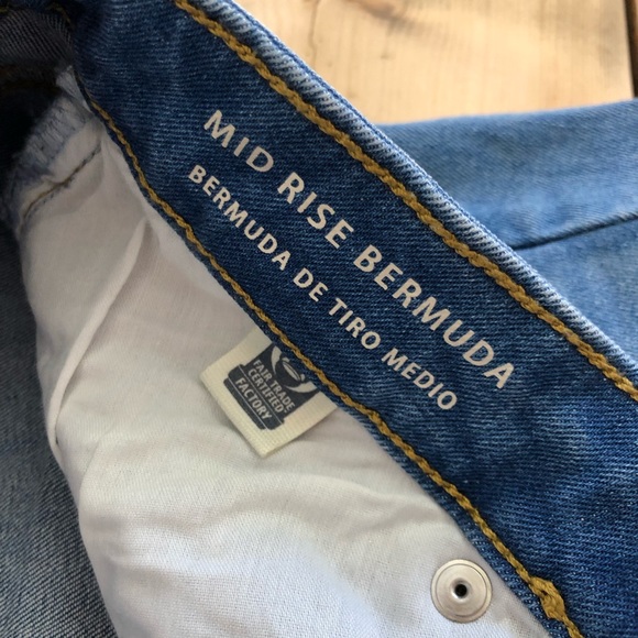 Universal Thread stretchy size 6 shorts worn 1x - Picture 3 of 11